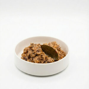 zasmażana kiszona kapusta z leśnymi grzybami i skwarkami 250 g